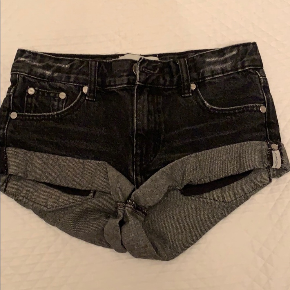 One teaspoon shorts